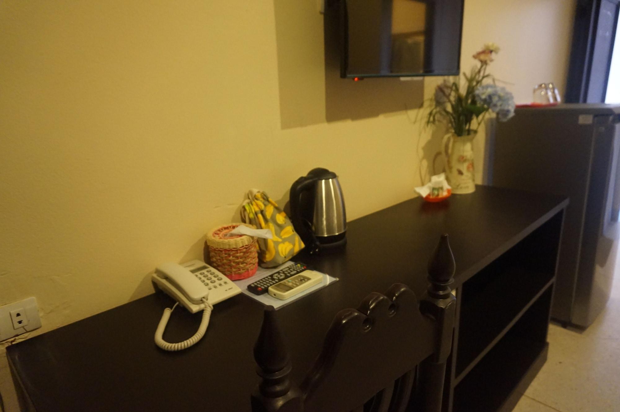 Metro Residence Surin Luaran gambar