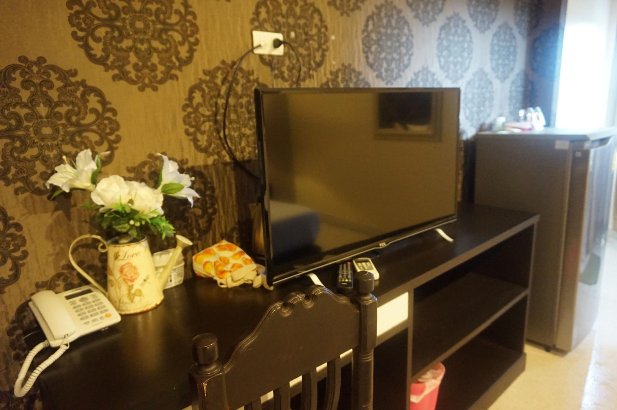 Metro Residence Surin Luaran gambar