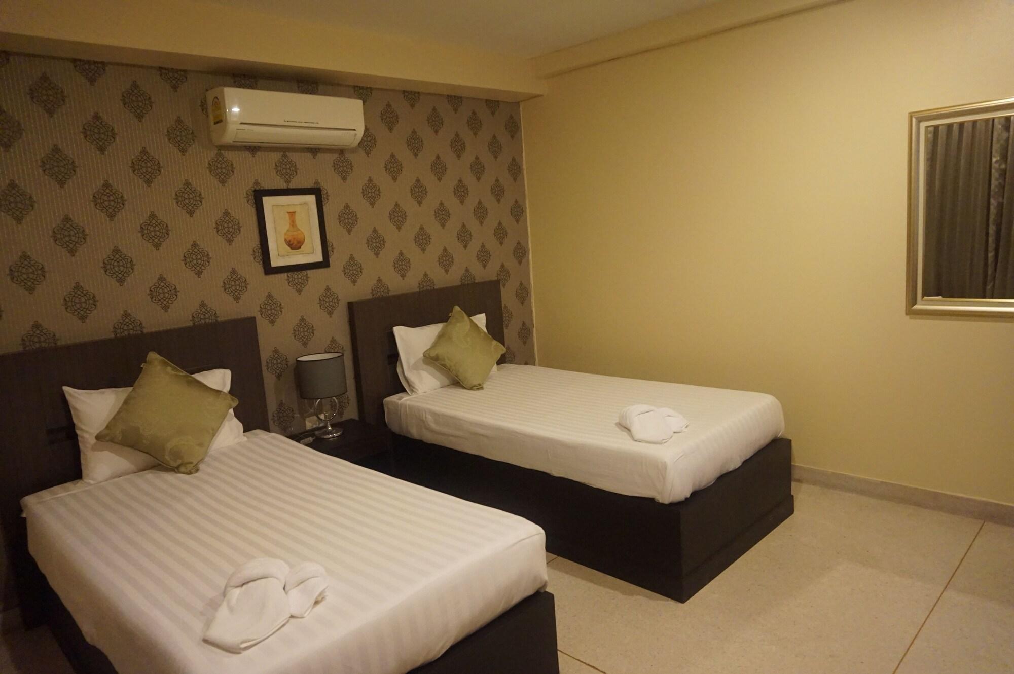 Metro Residence Surin Luaran gambar